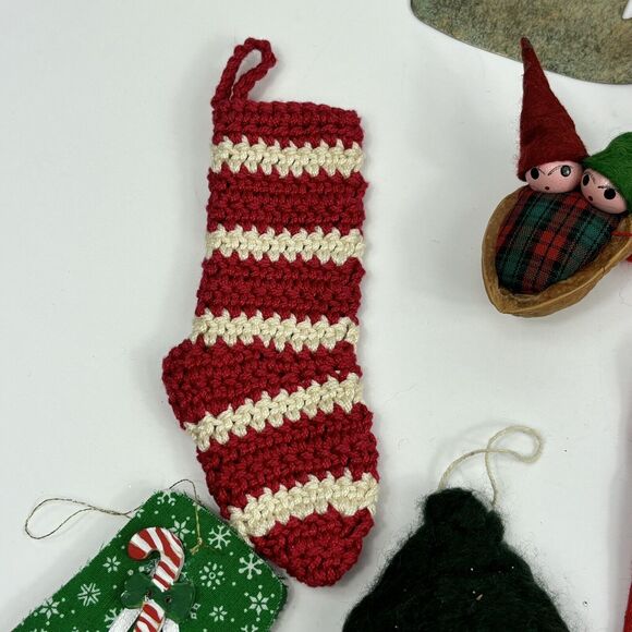 24 Handmade Primitive Country Style Christmas Ornament Crochet Stocking Cottage - Picture 15 of 16